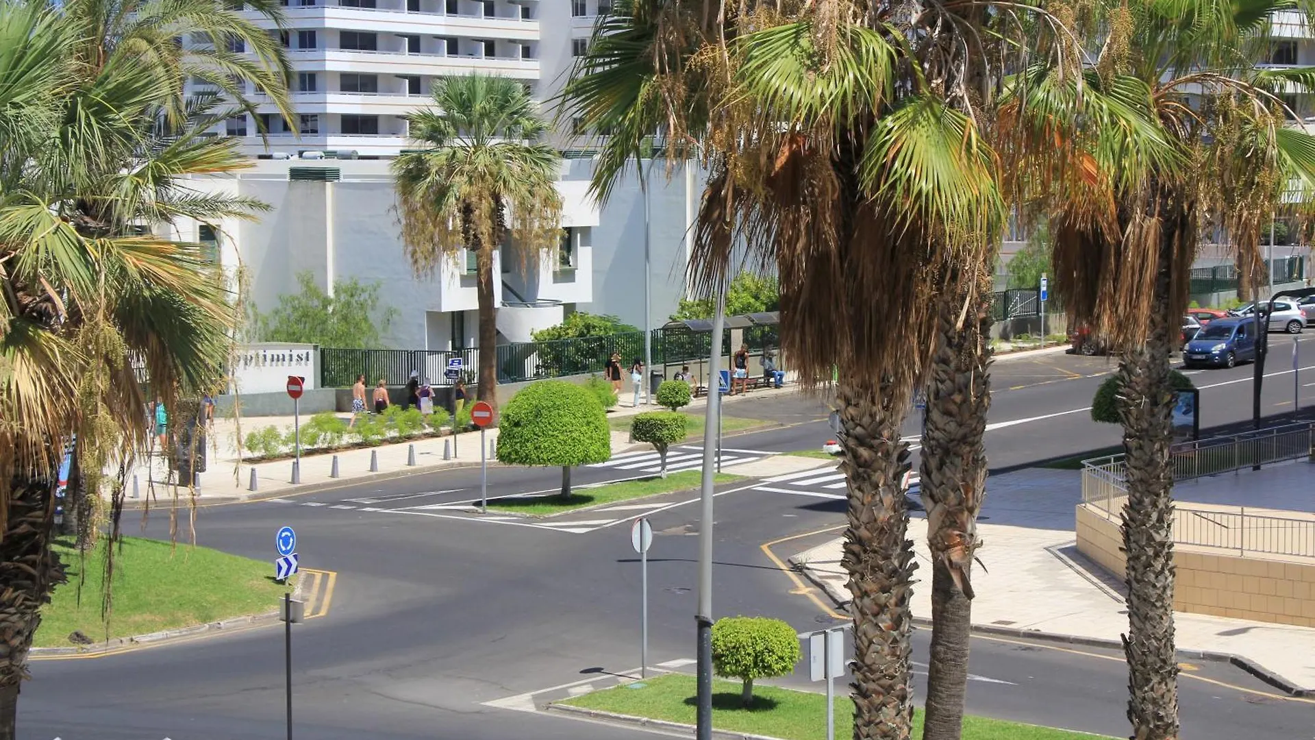 Las Americas - 2 Bedrooms - Flayla-A Arona  Arona (Tenerife)